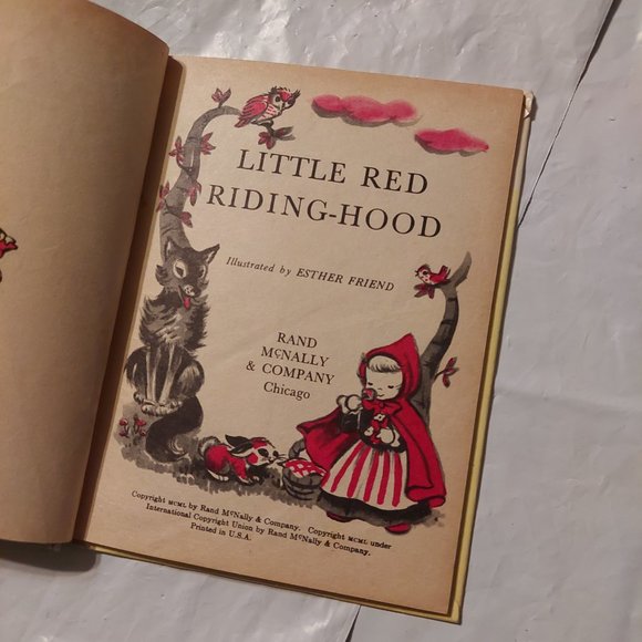Little Red Riding Hood - Picture 3 of 5